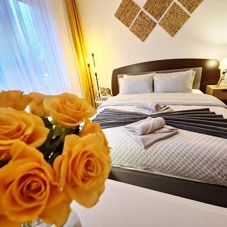 Tusmorez Central Apartment Targu Mures Luaran gambar
