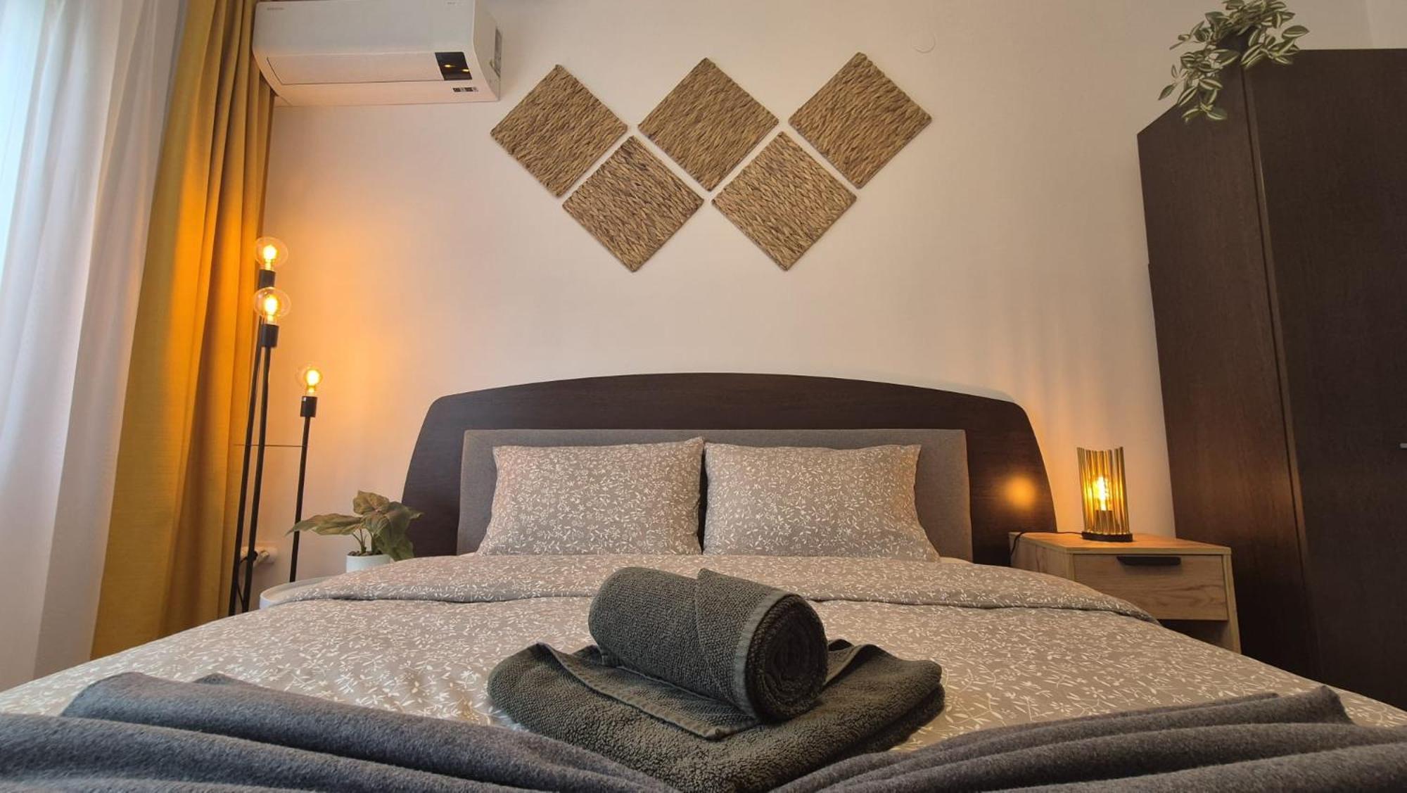 Tusmorez Central Apartment Targu Mures Luaran gambar